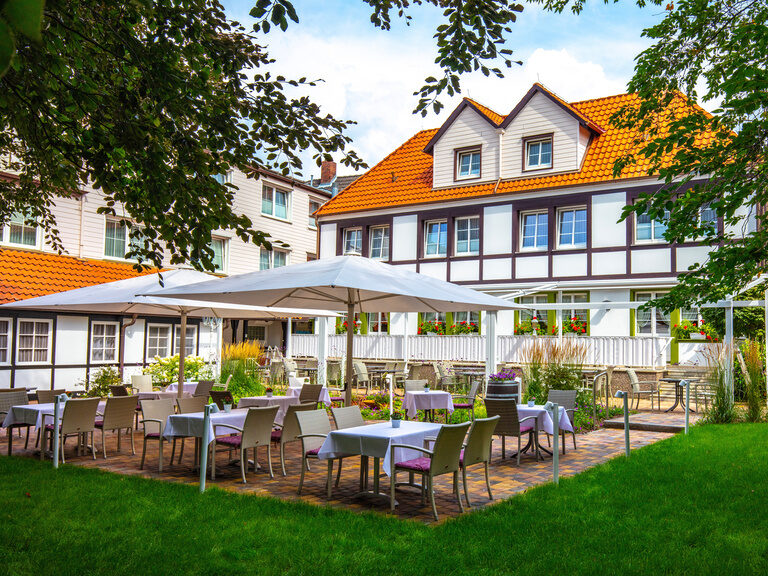 Der einladende Biergarten des Hotel Braunschweiger Hofs